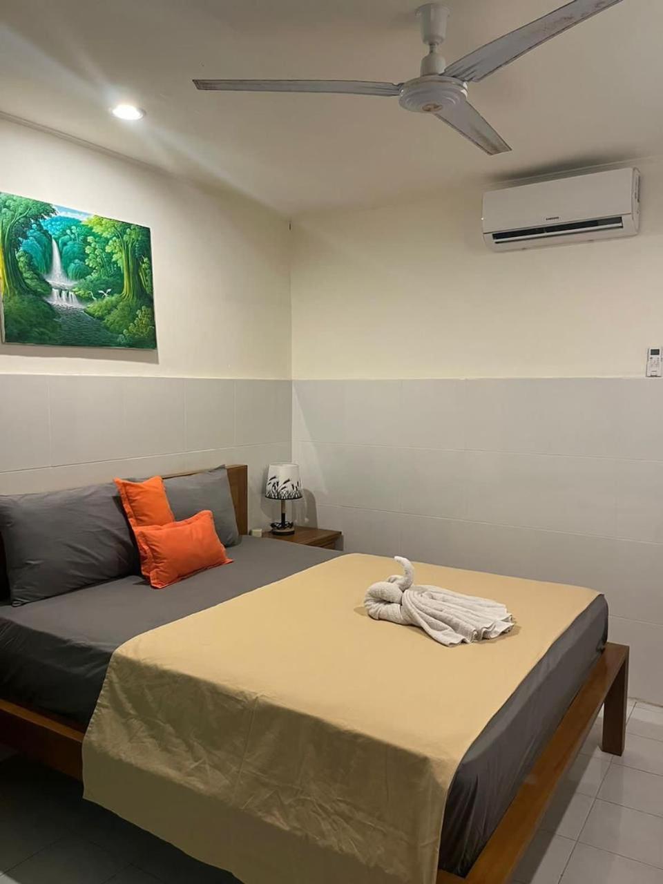 Lita Homestay Gili Trawangan Esterno foto