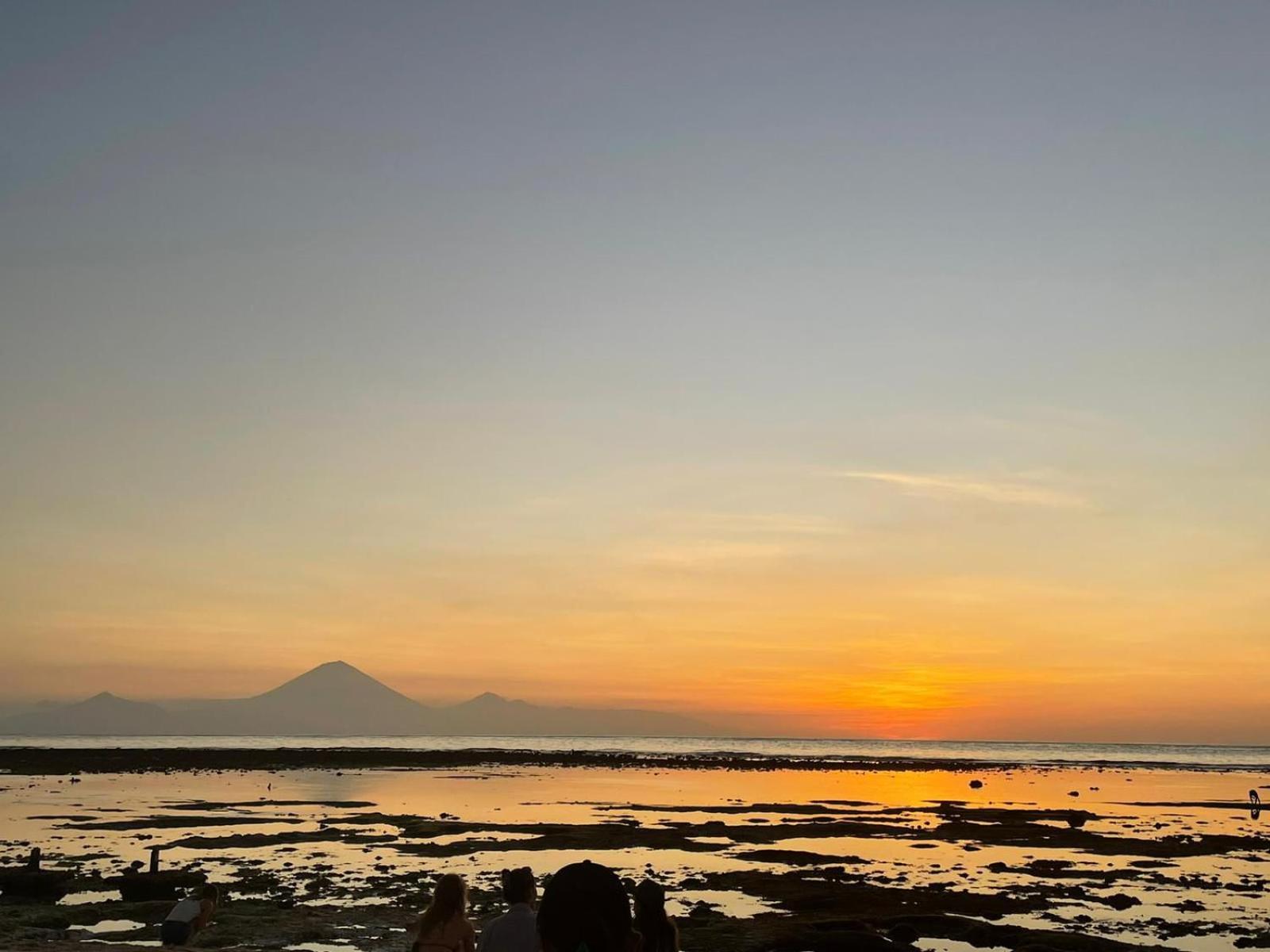 Lita Homestay Gili Trawangan Esterno foto