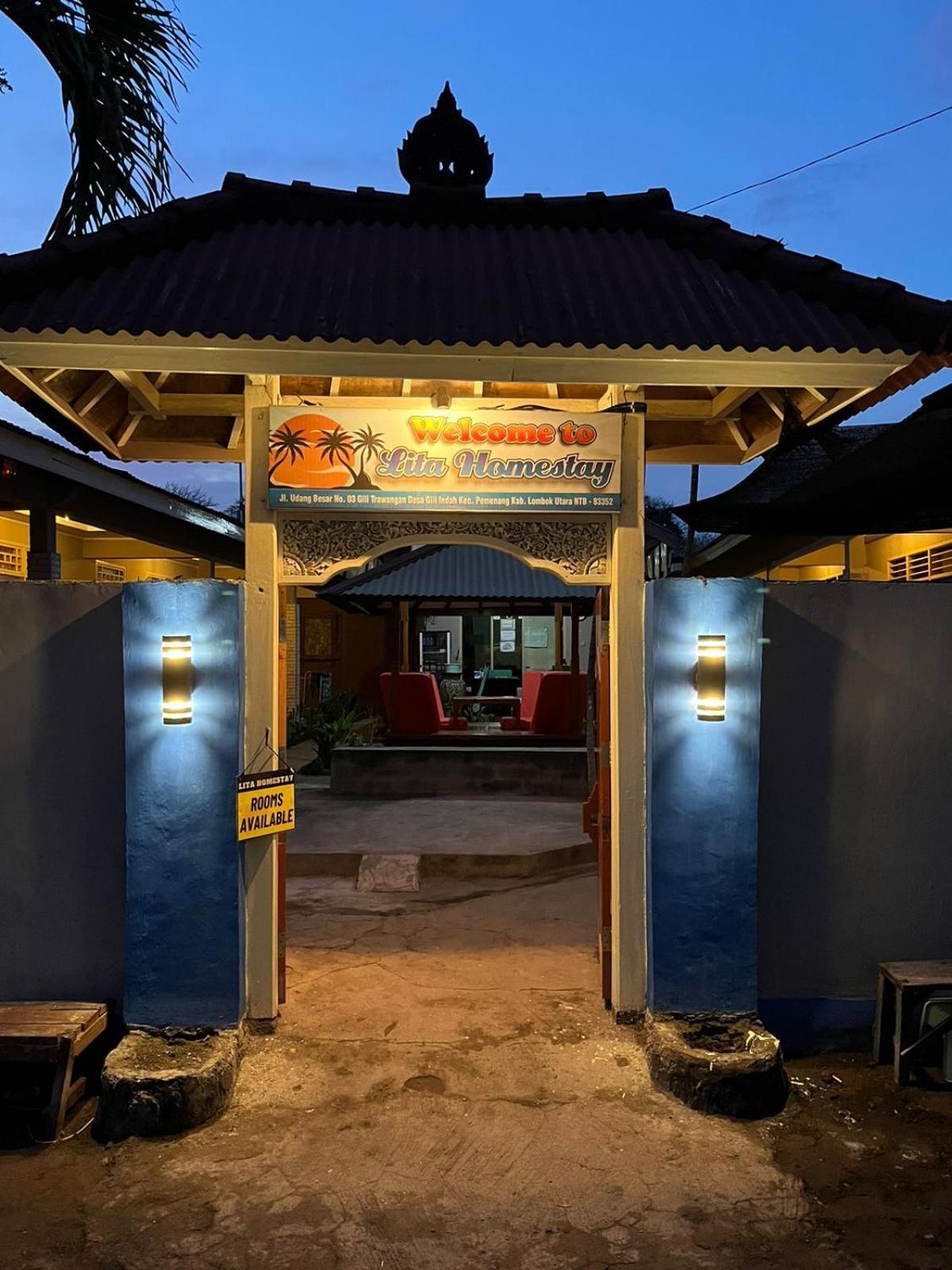 Lita Homestay Gili Trawangan Esterno foto
